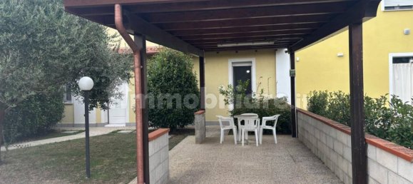 2 bedrooms Apartment in Vigarano Mainarda, Italy No. 379606 3
