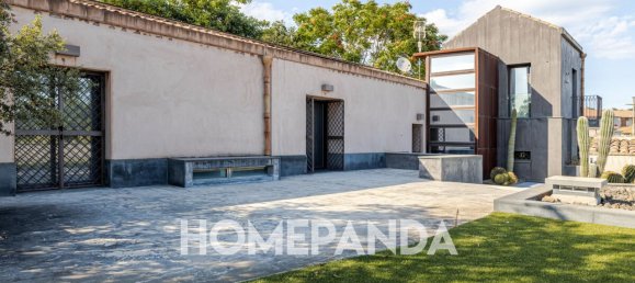 Дом с 9 комнатами в Ачи Кастелло, Италия № 306359 11