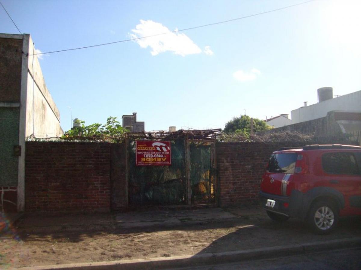 Land in Moron, Argentina No. 30604