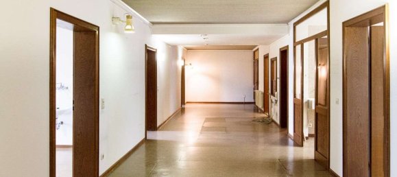 8-salle Propriété commerciale à Baden-Wurttemberg, Germany No. 51347 6