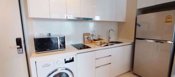 2 bedrooms Condo in Sathon, Thailand No. 9829 5