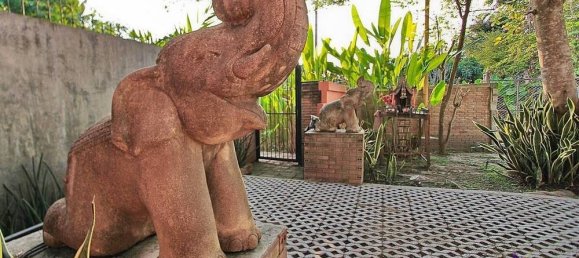 4 bedrooms House in Chiang Mai, Thailand No. 27154 3