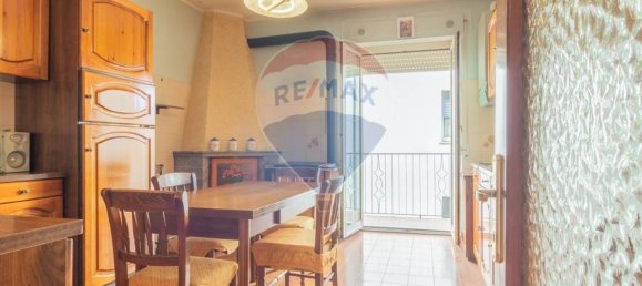 Apartamento de 2 dormitorios en Ischia di Castro, Italy No. 308673 4