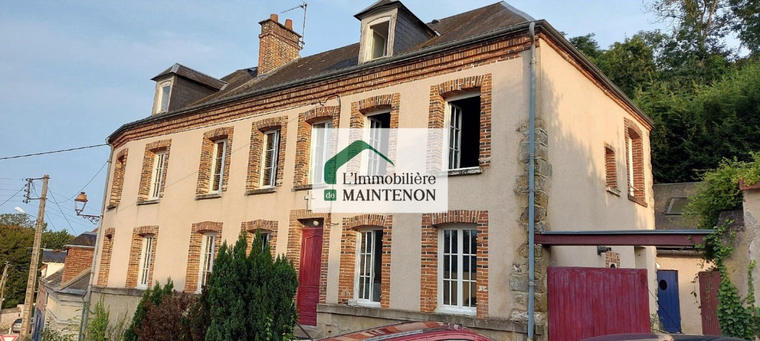 4 bedrooms House in Nogent-le-Roi, France No. 255206