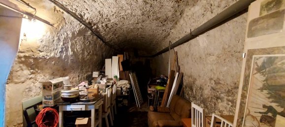 4 bedrooms House in Nogent-le-Roi, France No. 255206 13