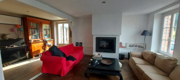 4 bedrooms House in Nogent-le-Roi, France No. 255206 17