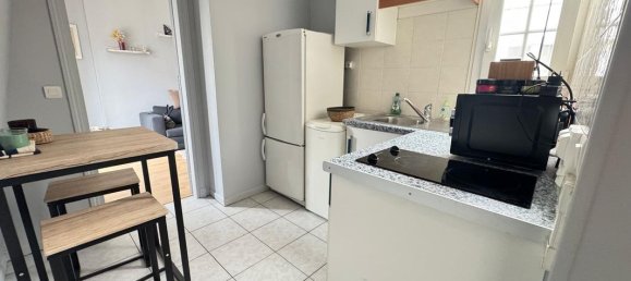 1 bedroom Apartment in Paris, France No. 167010 8