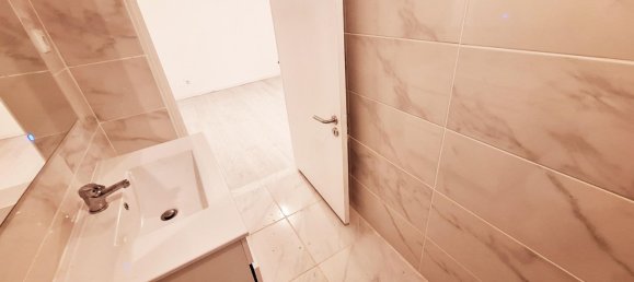 Gewerbliche Immobilie in Almada, Portugal 40m², Nr. 46638 13