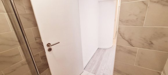 Gewerbliche Immobilie in Almada, Portugal 40m², Nr. 46638 8