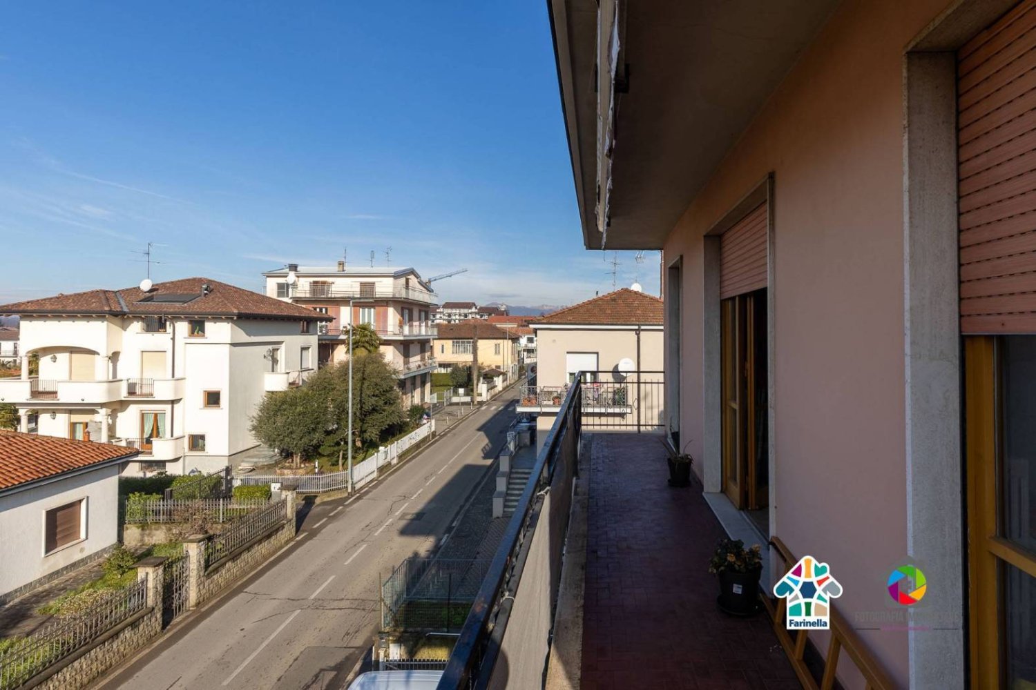 Apartamento de 2 dormitorios en Triuggio, Italy No. 140534