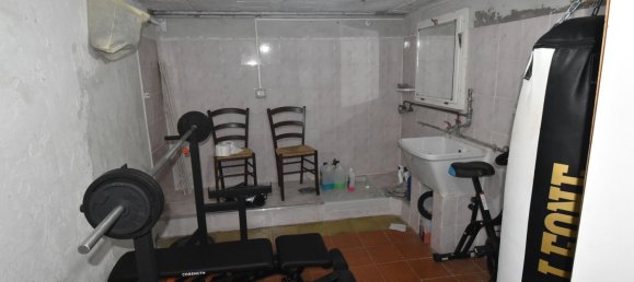 3 rooms Apartment in Guastalla, Italy No. 131031 17