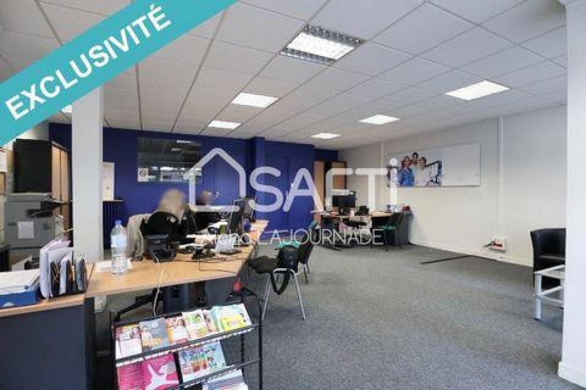 Офис 113м² в Авиньон, Франция № 18370