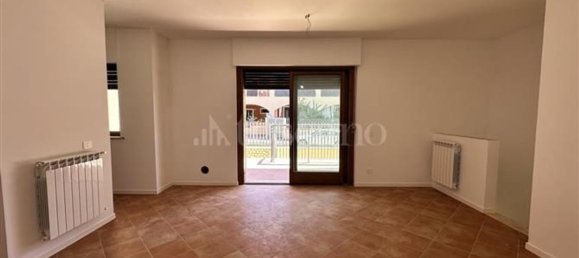 Apartamento de 3 habitaciónes en Fiumicino, Italy No. 291964 3