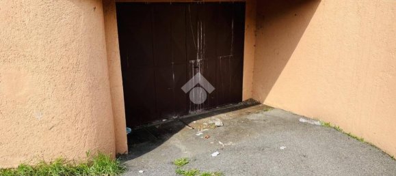 300m² Warehouse in Costa Volpino, Italy No. 139218 3