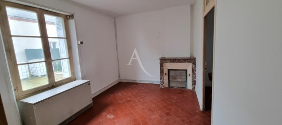 2 Schlafzimmer Haus in Vineuil, France, Nr. 76544 10