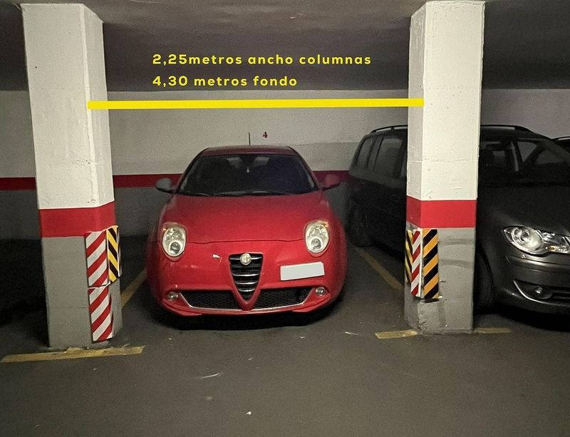 Garaje en Granada, Spain No. 223786