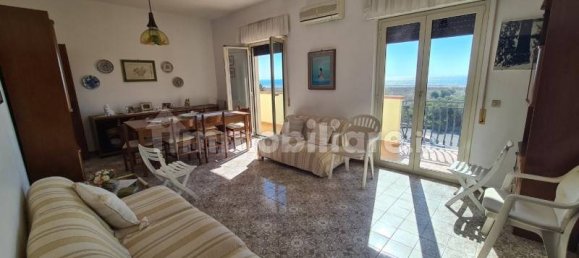 Квартира с 3 спальнями в Фалерна, Италия № 212491 3