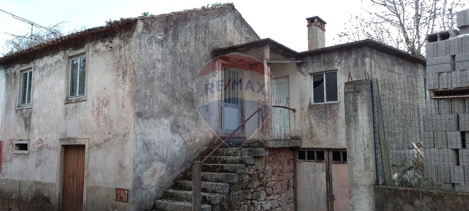 5 bedrooms House in Cumeeira, Portugal No. 154112