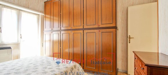 3 Schlafzimmer Wohnung in Rome, Italy, Nr. 371506 16