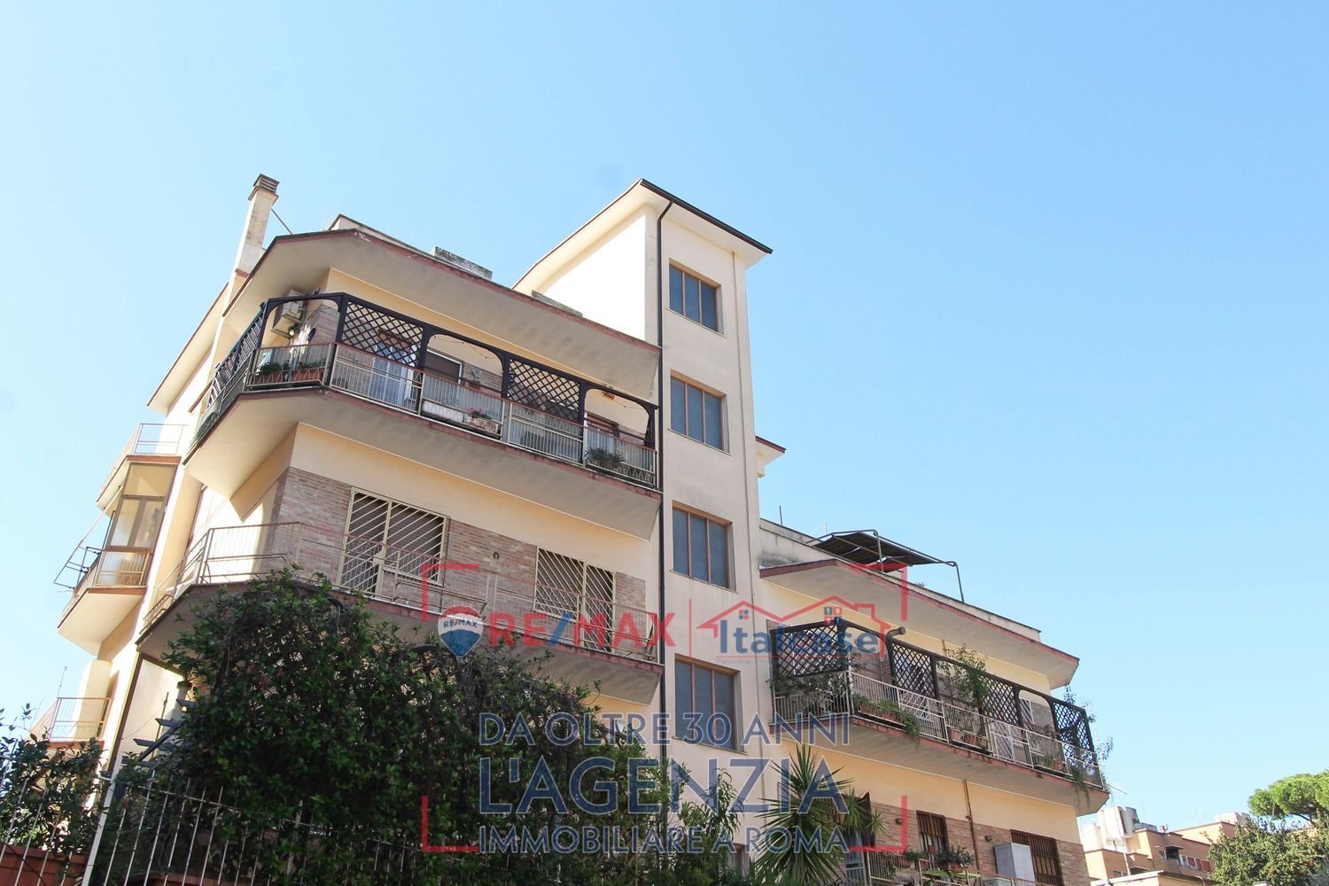 3 Schlafzimmer Wohnung in Rome, Italy, Nr. 371506