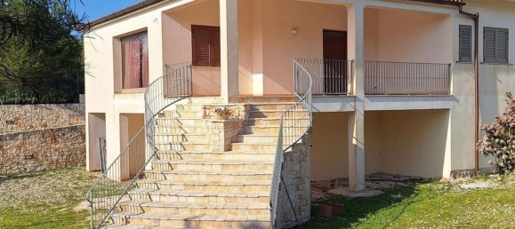 7 bedrooms Villa in Ostuni, Italy No. 374951 2