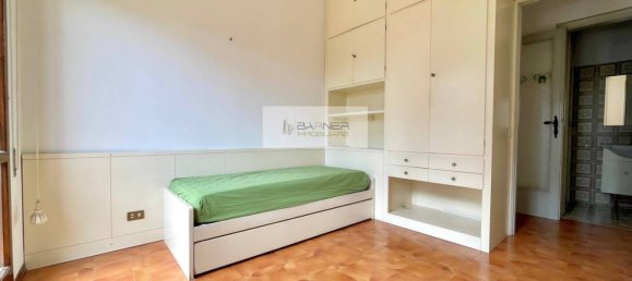 Квартира с 2 спальнями в Виареджо, Италия № 93876 25