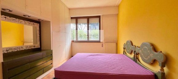 Квартира с 2 спальнями в Виареджо, Италия № 93876 30