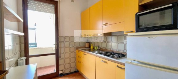 Квартира с 2 спальнями в Виареджо, Италия № 93876 21