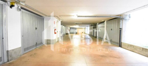 Garaje en Osnago, Italy 15 m² No. 327330 2