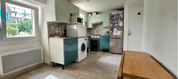 1 bedroom Apartment in Chennevieres-sur-Marne, France No. 322103 5