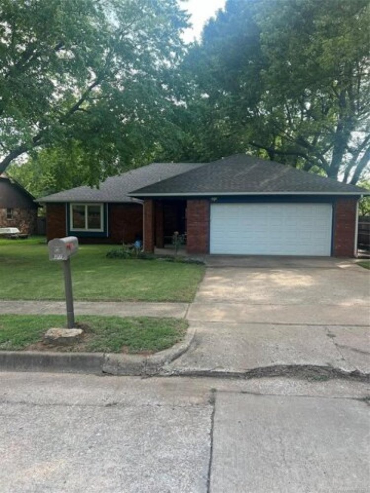 3 bedrooms House in Broken Arrow, USA No. 372283