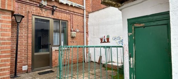 4 Schlafzimmer Haus in Chartered Community of Navarre, Spain, Nr. 95731 32