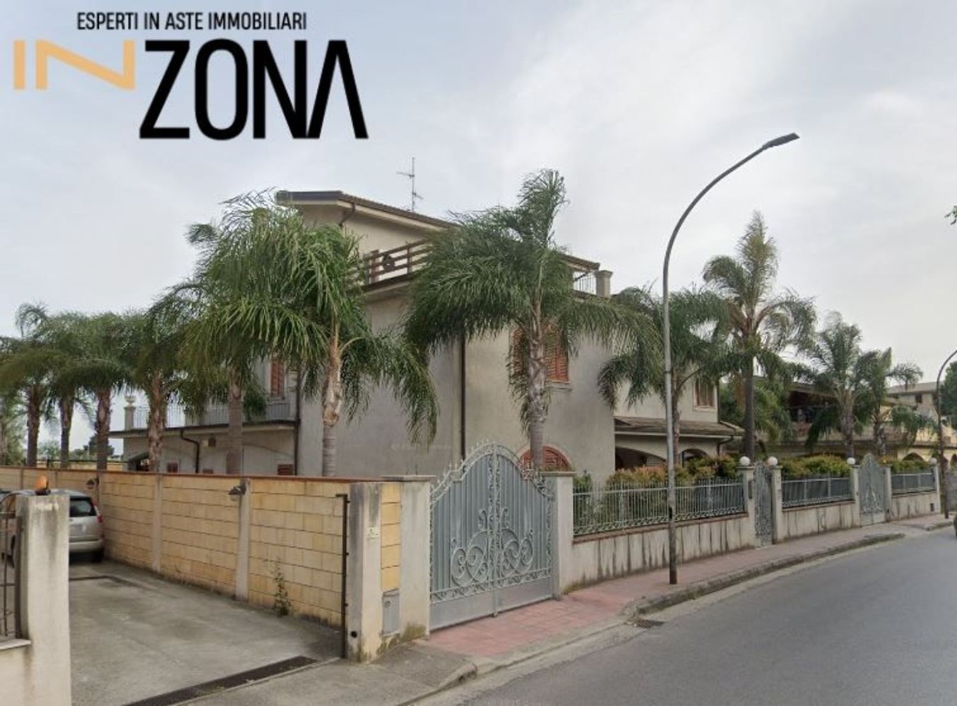 4 bedrooms Villa in Siderno, Italy No. 348429