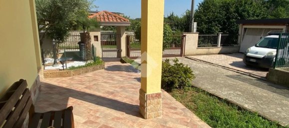 Квартира с 3 комнатами в Самарате, Италия № 175973 7