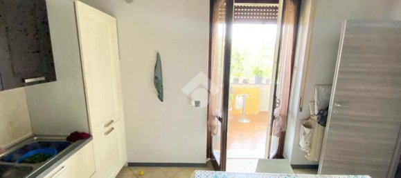 Квартира с 3 комнатами в Самарате, Италия № 175973 21