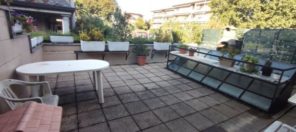 Дом с 4 спальнями в Севезо, Италия № 364345 9