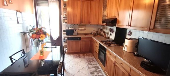 Дом с 4 спальнями в Севезо, Италия № 364345 11