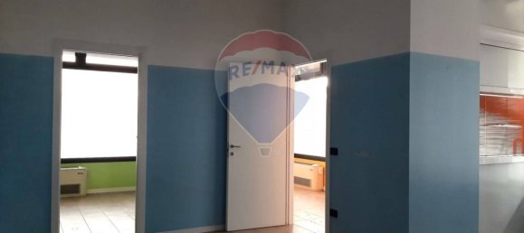 194m² Commercial property in Susegana, Italy No. 287661 7