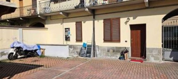2غرفة شقة في Busto Arsizio, Italy رقم 308162 2