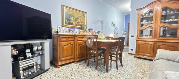 4-salle Appartement à Tortona, Italy No. 113506 24