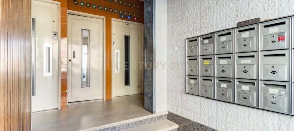 3 bedrooms Penthouse in Lisbon, Portugal No. 140423 9