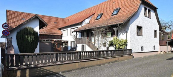 Здание с 8 комнатами в Карлсруэ, Германия № 218039 2