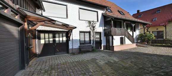 Здание с 8 комнатами в Карлсруэ, Германия № 218039 3