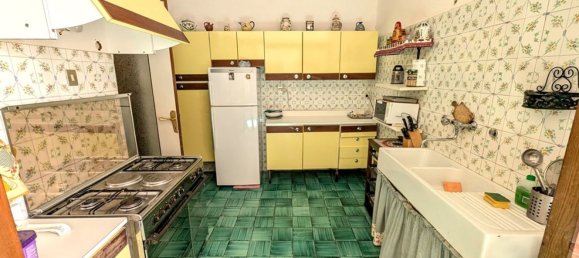 Apartamento de 6 habitaciónes en Tarquinia, Italy No. 177071 7