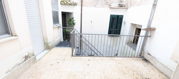 Apartamento de 6 habitaciónes en Tarquinia, Italy No. 177071 12