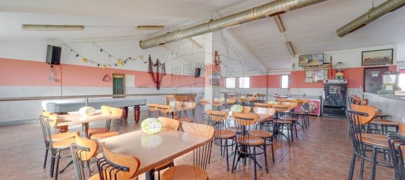 Propriété commerciale à Gafanha da Nazare, Portugal 100m² No. 92834 14