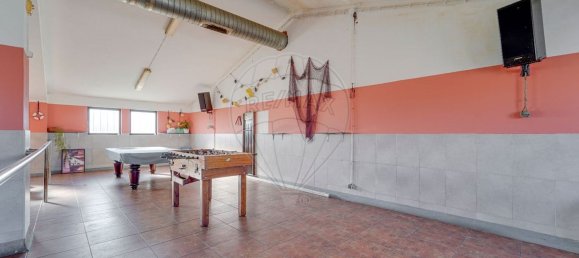 Propriété commerciale à Gafanha da Nazare, Portugal 100m² No. 92834 3