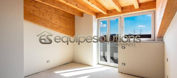 4-Zimmer Penthouse in Ranica, Italy, Nr. 19464 2