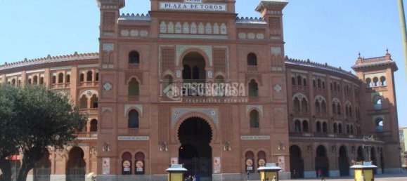 Apartamento de 2 dormitorios en Madrid, Spain No. 154674 17