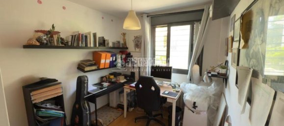 Apartamento de 2 dormitorios en Madrid, Spain No. 154674 4